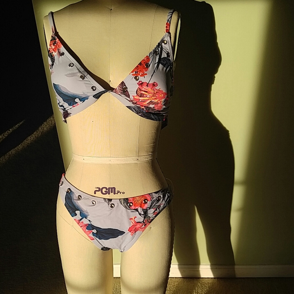 TINI BIKINI SWIMWEAR